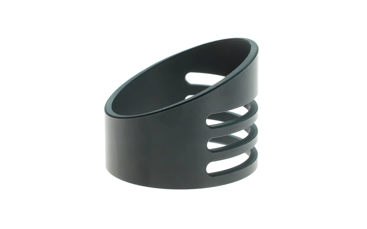 R AHTC-16 - Image 4